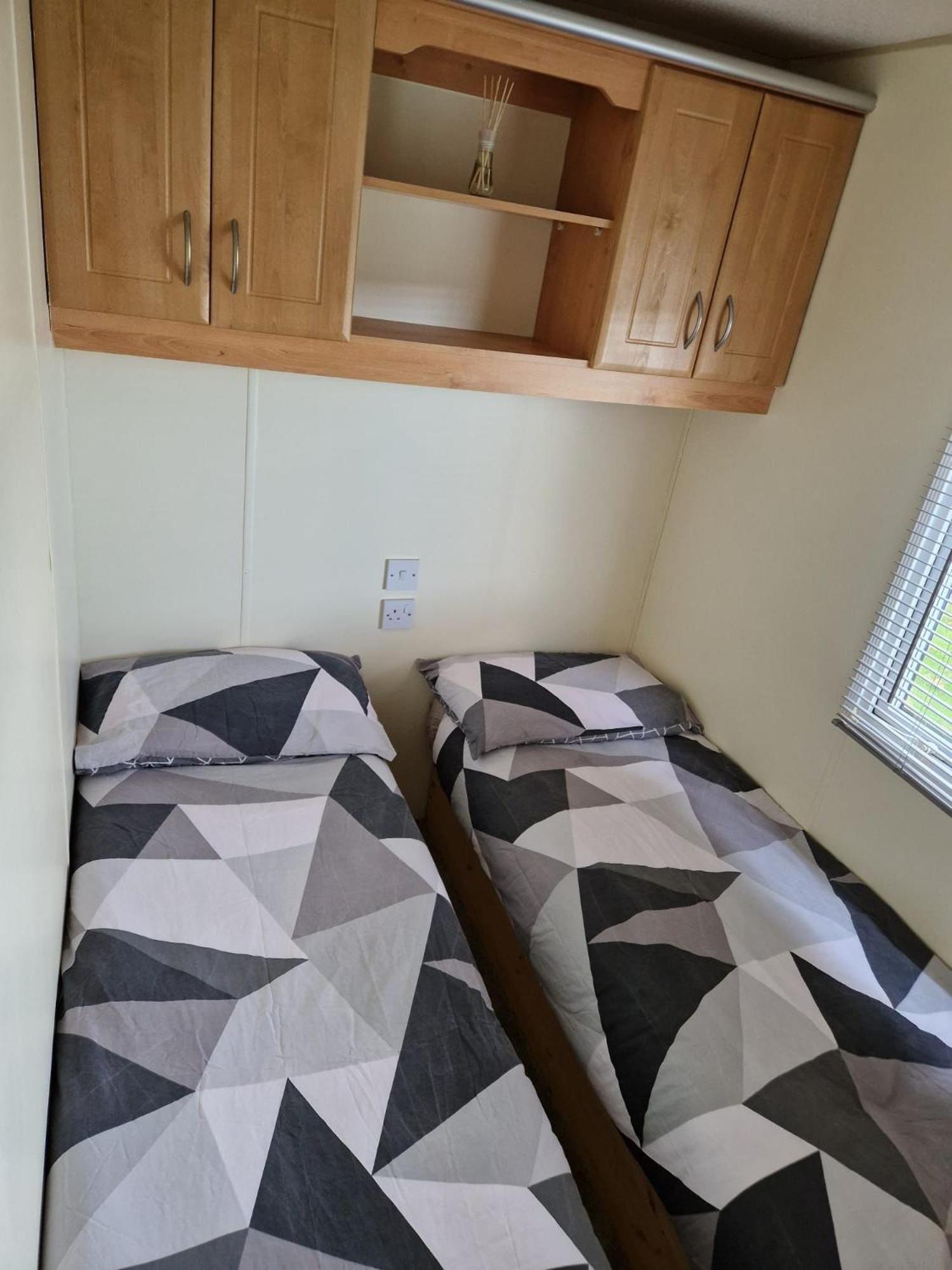 Browns Caravan Rentals, Ingoldmells 4 Berth Caravan Silver Beach Buitenkant foto